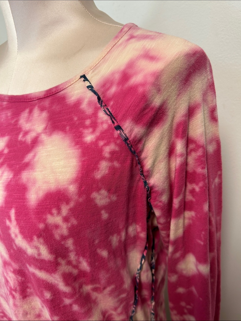 Sundance Boho Earthy Tie Dye Long Sleeve Distressed Embroidered Tee Womens S - Picture 5 of 15